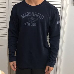 Pre lives Nike long sleeve shirt Men’s size Large.